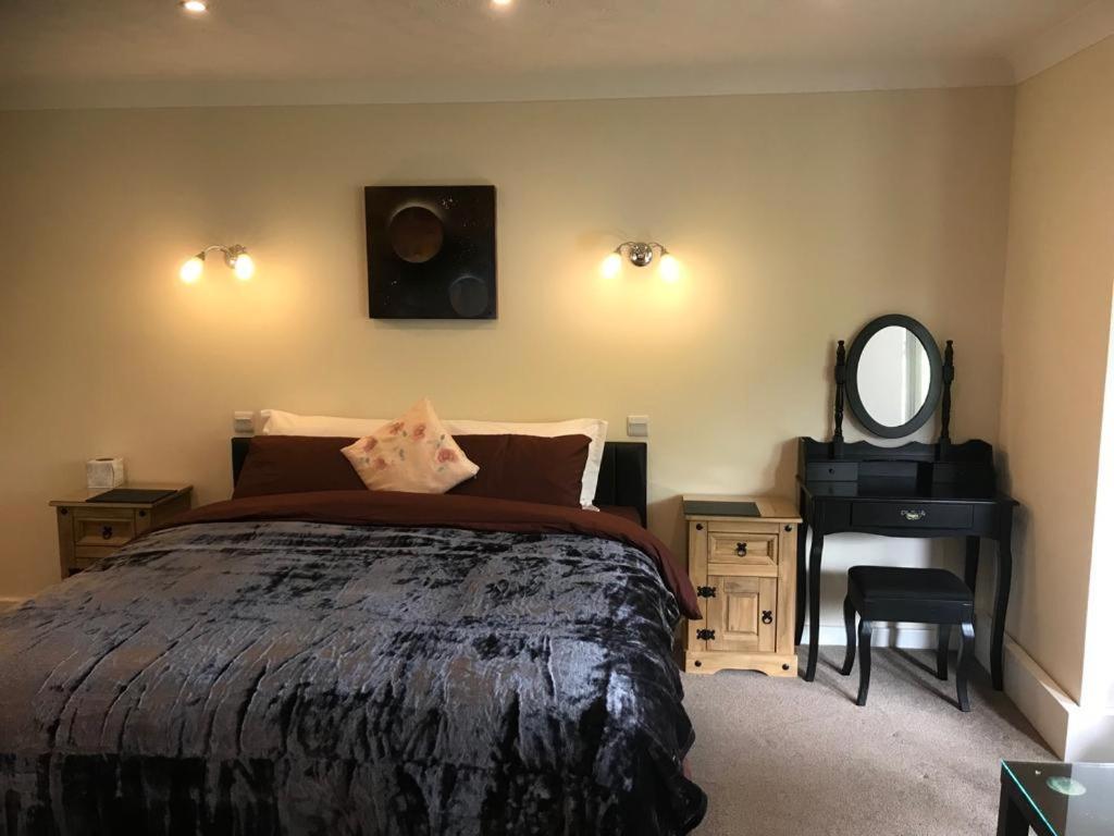 Tom Beag - Ben Nevis View Rooms Fort William Exterior photo